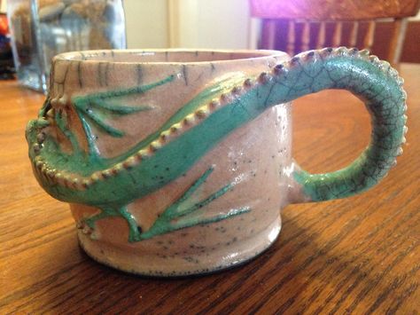 Handle side of my dragon cup. Dragon Decor, Clay Dragon, Hand Thrown Pottery, Pottery Cups, Pottery Crafts, Hand Thrown, Art Inspiration Drawing, Clay Projects, Clay Art