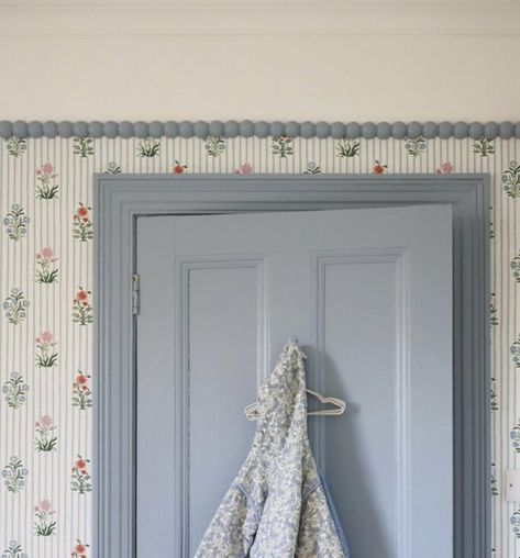 The hottest design trend for 2024, this DIY wood bobbin trim for your board and batten will change the game! It's such a fun and darling addition to your wall paneling and it's perfect for a bedroom, playroom or entryway. You can even add them to dressers and cabinets! Bobbin Wall Moulding, Wood Panelling And Wallpaper, Shelf Moulding, Beaded Moulding, Modern Traditional Bedroom, Home Reset, Posh Houses, Paneling Ideas, Classic Nursery