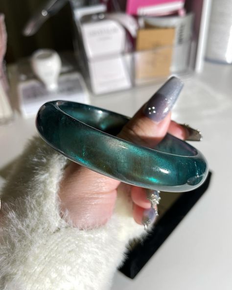 Devil Green Aquamarine Bangle✨ One of the most rare to find aquamarine 🌌Galaxy Flashing with no color dyed/ heated #aqumarine #bangle #banglebracelet #banglebracelets #海藍寶 #海藍寶手鐲 Green Aquamarine, No Color, Aquamarine, Bangle Bracelets, Bangles, Dye, Green, On Instagram, Quick Saves