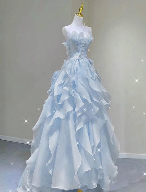 Fairy Ball, Flower Tulle, Gown Cocktail, Expensive Dresses, Light Blue Prom Dress, Pretty Quinceanera Dresses, Dress Fairy, Banquet Wedding, Floral Prom Dresses