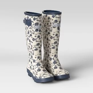 Maximalist Wardrobe, Gardening Boots, Boots Target, Rain Boot Outfit, Floral Rain Boots, Cute Rain Boots, Women's Rain Boots, Womens Rubber Boots, Rain Boots Fashion