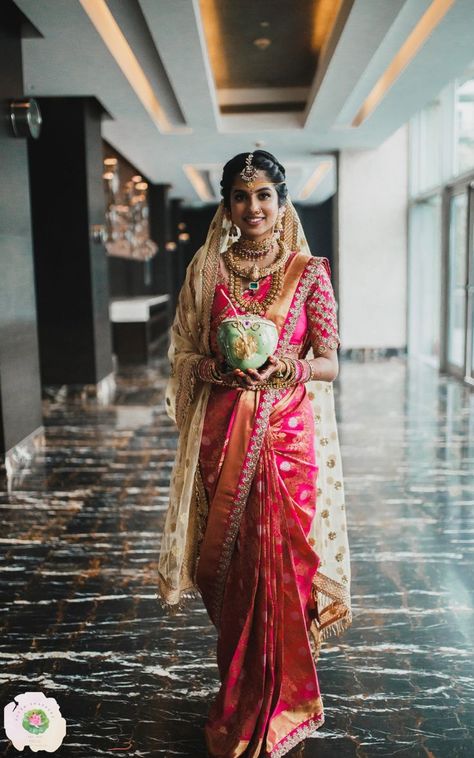 Telugu Bride inspiration I Best Photographer In Hyderabad Gold Kanjeevaram Saree, Wedding Cermony, Telugu Bride, Indian Wedding Sari, South Indian Bride Saree, Marathi Bride, South Indian Bridal Jewellery, Wedding Outfits For Groom, Telugu Wedding