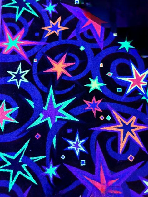 Arcade Floor Aesthetic, Bowling Alley Carpet Aesthetic, Arcade Floor Wallpaper, Arcade Carpet Aesthetic, Arcade Aesthetic Wallpaper, Color Pop Aesthetic, Arcade Floor Pattern, Black Light Aesthetic, Bowling Alley Floor