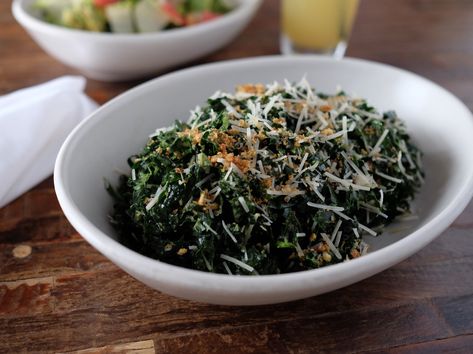 True Food Kitchen Recipes, Tuscan Kale Salad, Kale Salad Dressing, Dish Sides, Tuscan Kale, True Food Kitchen, Salad Kale, Kale Salad Recipes, Resep Salad