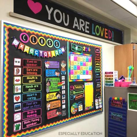 Rainbow Theme Classroom, Kindergarten Classroom Setup, Bored Teachers, Kindergarten Classroom Decor, Prek Classroom, Preschool Classroom Decor, Elementary Classroom Decor, Classroom Organisation, 2nd Grade Classroom