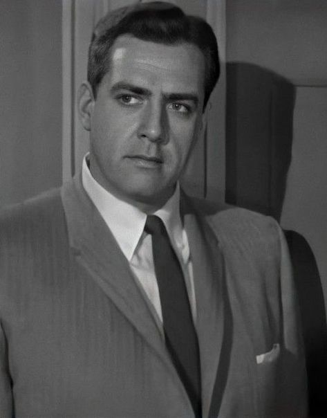 Perry Mason Tv Series, Raymond Burr, Perry Mason, Music Books, Tv Music, Tv Movies, Photo Reference, Music Tv, Tv Series