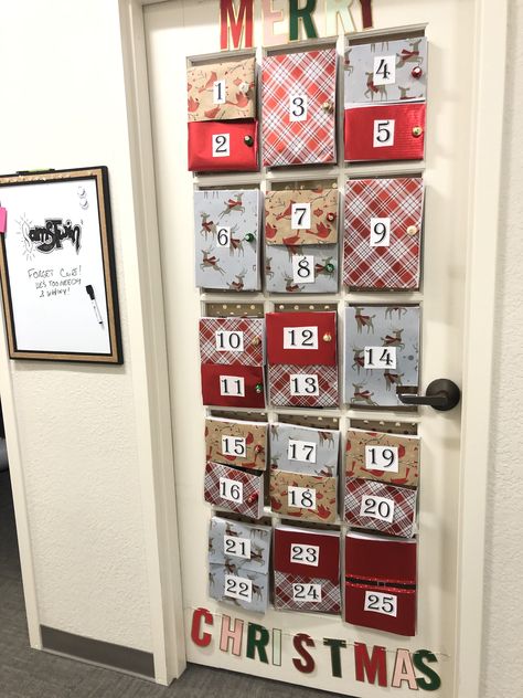 Advent calendar Office Advent Calendar, Advent Calendar Door Decoration, Door Decorations Contest, Advent Calendar Door, Christmas At The Office, Christmas Door Decorating, Christmas Doors, Diy Christmas Door, Christmas Door Decorating Contest