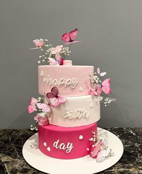 Cake Designs 3 Tier, 3 Tier Cake Designs For Birthday, 3 Tier Cake Birthday, 3 Tier Cake Designs, Trending Birthday Cakes, Trending Cake Designs, 3 Tier Birthday Cake, Modern Birthday Cakes, Cupcakes Design