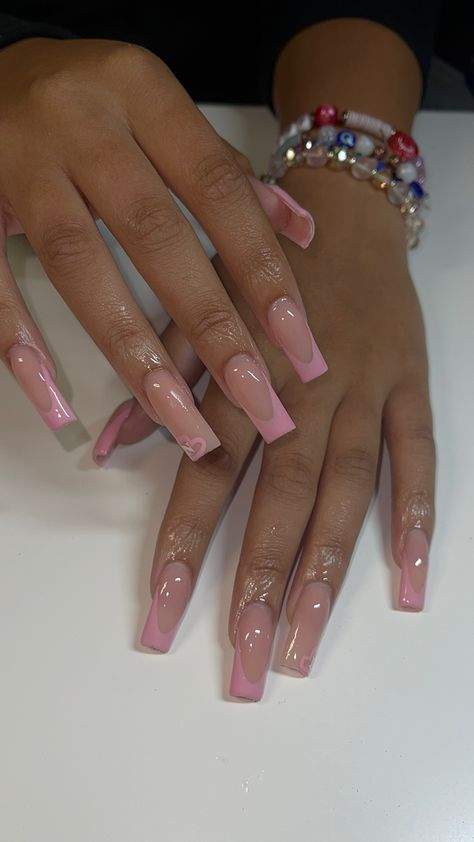 Nails Pink French Coffin Tip Nails, Glossy Pink Acrylic Nails Almond, Simple Pink Nails Coffin, Pink French Tip Nails Pearls, Pink French Tips Design, Cute Pink Medium Nails, French Tips Acrylic Pink, Pink French Tip With Jewels, Pink Nails With A Initial