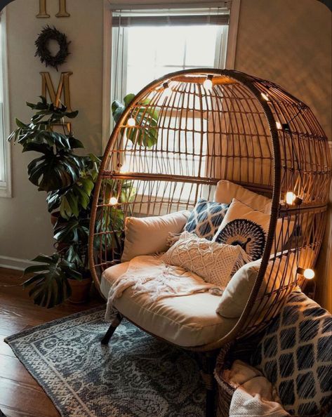 Cozy Room Decor, Aesthetic Rooms, Teen Bedroom Decor, Cozy Room, Room Inspiration Bedroom, Room Ideas Bedroom, Dream Rooms, Egg Chair, Aesthetic Bedroom