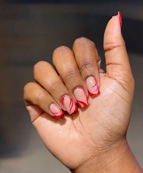 Line Nail Designs Simple, Short Square Red Nail Designs, Summer Natural Nail Ideas, Red Nails Inspo Short, Short Nails Acrylic Red, Short Nails Red Design, Short Acrylic Nails With Design, Red Nails Short Design, Simple Nail Designs Square