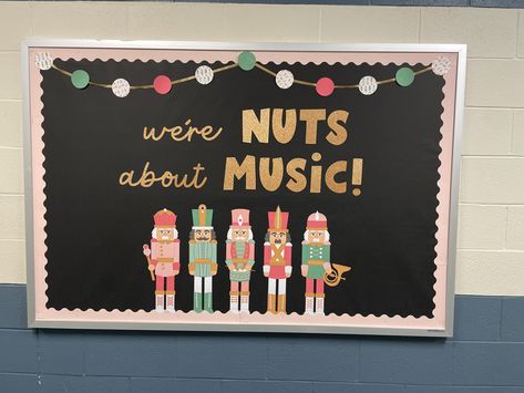 Spring Music Bulletin Boards, Christmas Music Bulletin Boards, Winter Music Bulletin Boards, Music Class Bulletin Boards, Music Teacher Aesthetic, Elementary Music Classroom Decor, Music Room Bulletin Boards, Band Classroom, Music Classroom Bulletin Boards