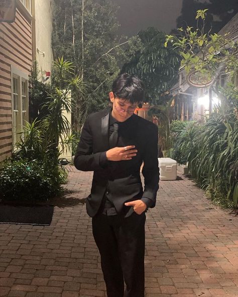 Prom Suits Aesthetic Men, Men Prom Aesthetic, Guy Prom Fits, Prom Suit Aesthetic Man, All Black Tuxedo For Men Prom, Black Tux Aesthetic, Black On Black Suit Prom, Hoco Suits For Guys Black, Men’s All Black Prom Suit