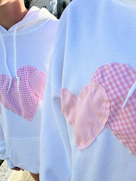 How To Make Matching Hoodies, Diy Hoodies With Friends, Diy Matching Hoodies For Best Friends, Patched Hoodie, Sewn Sweatshirt, Sewing Sweatshirts Diy, Diy Matching Hoodies, Patchwork Clothes Diy Ideas, Making Hoodies With Friends