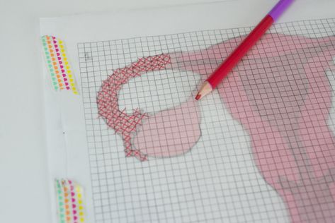 Vogue Kids, Cross Stitch Tutorial, Embroidery And Cross Stitch, Paper Embroidery, Diy Cross, Cross Stitch Samplers, Diy Cross Stitch, Needle Point, Cross Stitch Ideas