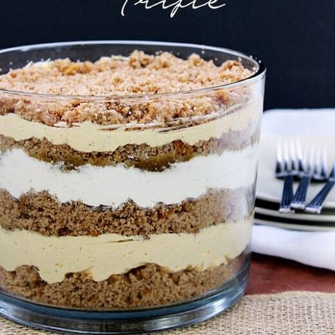 Pumpkin Spice Trifle Recipe - Lil' Luna Carrot Cake Trifle, Cream Cheese Carrot Cake, Trifle Recipes Easy, Easy Trifle, Trifle Bowl Recipes, Cake Trifle, Trifle Cake, Christmas Trifle, Trifle Recipes