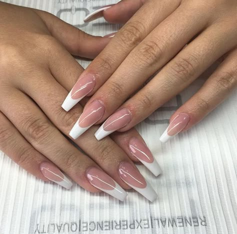 French manicure White Tip Acrylic Nails, French Manicure Acrylic Nails, White Tip Nails, Unghie Nail Art, Nagellack Trends, French Tip Acrylic Nails, Fall Acrylic Nails, Nails White, White Tip