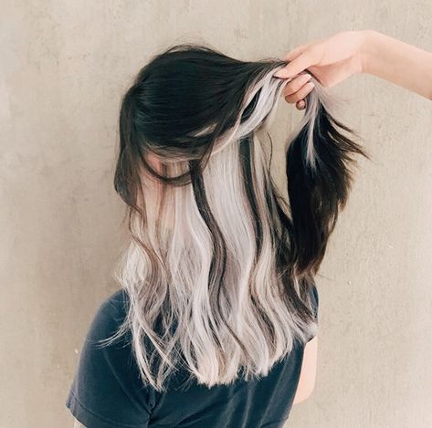 Bleached Undercut Long Hair, Black Hair With Platinum Balayage, White Balayage On Brown Hair, Bottom Half Dyed Hair Blonde, Split Black And White Hair, Horizontal Split Dyed Hair, White Hair Underneath, White Underneath Hair, White Peekaboo Hair