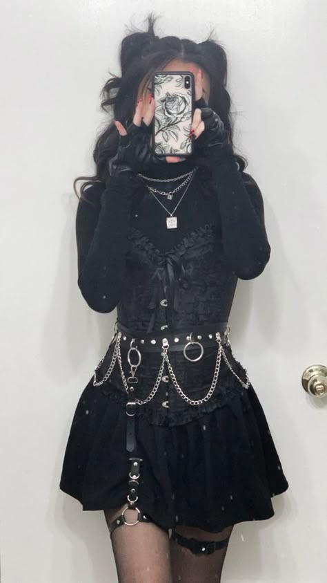 Girly Goth Aesthetic Outfits, Egirl Party Outfit, Egirl Outfits Ideas Teenage, Alt Women Outfits, Egirl Clothes Aesthetic, Women Goth Outfits, Egirl Goth Outfits, Elegant Alt Outfits, Alt Femme Outfits