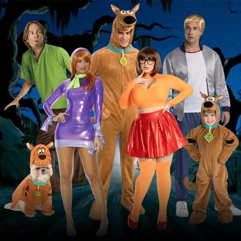 Group, Family and Couples Costume Inspo 👻👿💀🤡⁠ ⁠ We have curated collections for Halloween themes, so you will have plenty of inspiration and choices when planning your group costumes for this year's Halloween!⁠ ⁠ Here are a few great themes for groups: Scream, Chucky, Addams Family, Beetlejuice, Scooby Doo, Creepy Clowns, Scary Skeletons, Devils & Angels, Possessed Nuns, and Ghastly Ghosts.⁠ ⁠ We have plenty more to choose from on our website - link in bio ✨️⁠ ⁠ Clowns Scary, Creepy Clowns, Halloween Group, Couples Costume, Creepy Clown, Group Costumes, Costume Inspo, Addams Family, Couples Costumes