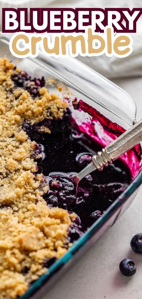 A glass pan filled with blueberry crumble. Blueberry Crumble Recipe, Easy Blueberry Crumble, Blueberry Crumble Recipes, Blueberry Crumble Pie, Blueberry Shortcake, Easy Blueberry Cobbler, Delicious Cheesecake Recipes, Stay At Home Chef, Amazing Chocolate Cake Recipe