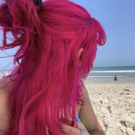 Hair Colors Colorful, Hot Pink Hair Aesthetic, Bright Pink Hair, Hot Pink Hair, Pink Hair Dye, Bright Hair Colors, Dyed Hair Inspiration, Hair Dye Ideas, Pretty Hair Color