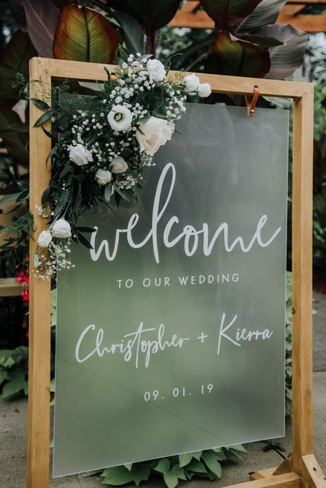 Wedding Cricut, Wedding Welcome Table, Wedding Welcome Board, Welcome Table, Wedding Signs Diy, Cricut Wedding, Wedding Entrance, Future Wedding Plans, Wedding 2024