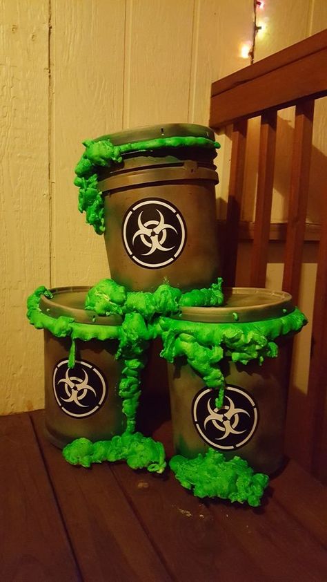 Zombie Theme Decorations, Alien Yard Decorations, Zombie Diy Decorations, Zombie Decorations Outdoor, Toxic Halloween Decorations, Alien Halloween Party, Toxic Waste Halloween Decorations, Mad Scientist Halloween Decorations, Mad Scientist Trunk Or Treat