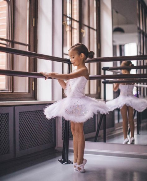 Catherine Cowles, Ballet Photoshoot, Ballerina Wedding, Toddler Ballet, Dancer Lifestyle, Baby Birthday Dress, Ballet Pictures, Ballet Studio, Ballet Kids