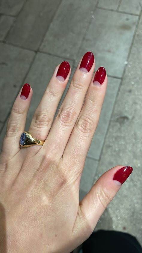 40s Nails Vintage, 1940s Nails Half Moons, 1960 Nails, 1950s Nails Ideas, Short Nail Inspo Red, 1930s Nails, 1950 Nails, Red Nails Vintage, Vintage Red Nails