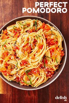 Light Italian Pasta Sauce, Things To Make Out Of Tomatoes, Spaghetti And Tomatoes Pasta Dishes, Light Italian Pasta Dishes, Light Tomato Pasta Sauce, Pasta And Tomatoes Recipes, Fresh Pomodoro Sauce, Recipes With Campari Tomatoes, Light Spaghetti Sauce