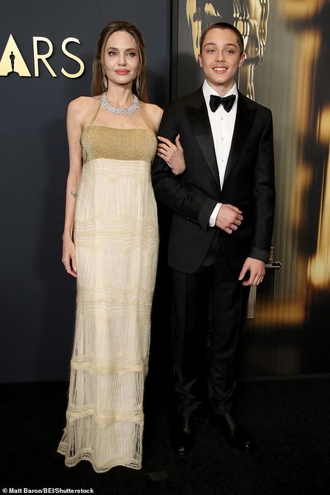 Young Brad Pitt, Knox Jolie Pitt, Governors Ball, Gov Ball, Unusual Baby Names, Jolie Pitt, Anthony Edwards, Present Time, Sleeveless Gown