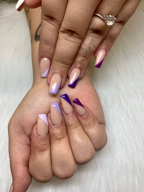 Nails Diagonal Design, French Nails Diagonal, Diagonal Nail Art, Nails Shades Of Purple, Diagonal Nail Design, Diagonal French Tip Nails, Shades Of Purple Nails, Purple Coffin Nails, French Tip Nails Design