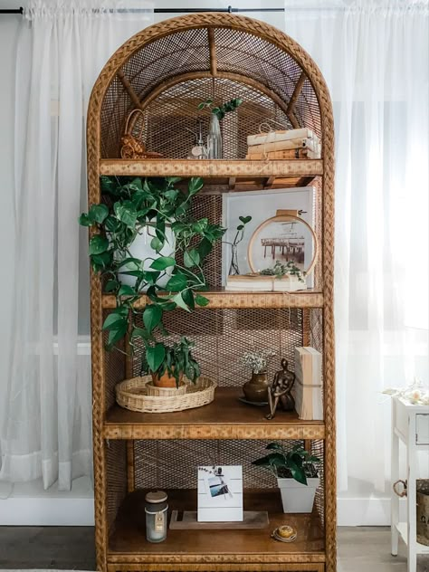 Styling Rattan Shelf, Cane Shelf Styling, How To Style Rattan Shelves, Boho Wicker Shelf, Arched Wicker Shelf, Rattan Arch Shelf, Wicker Bookshelf Styling, Rattan Bookshelf Styling, Rattan Shelf Decor