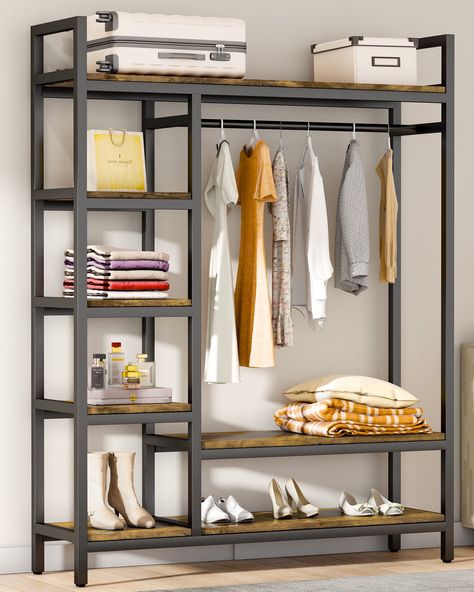 Wardrobe shelf organization