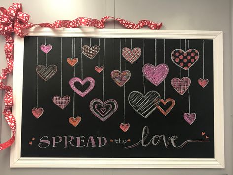 Valentine’s Day Whiteboard Idea, Chalk Signs For The Home, Happy Valentine’s Day White Board, Valentines Chalk Board Design, Valentines Chalkboard Sign, Valentine's Day Chalkboard Art Ideas, February Blackboard Ideas, Valentines Blackboard Art, Heart Chalkboard Art