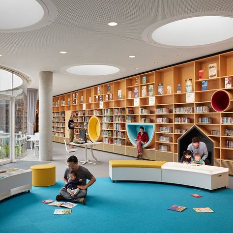 Public Library Design, Bookstore Design, School Library Design, Bibliotheque Design, Kindergarten Design, Childrens Library, Library Architecture, School Interior, Library Furniture