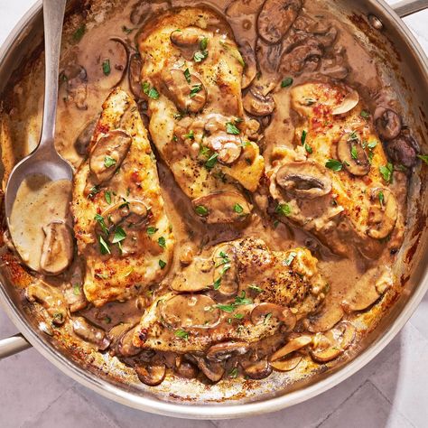 Chicken Marsala Freeze Cooked Chicken, Marsala Recipes, Chicken Marsala Recipe, Dutch Oven Chicken, Marsala Recipe, Chicken Receipes, Marsala Chicken Recipes, American Dishes, Dutch Oven Recipes