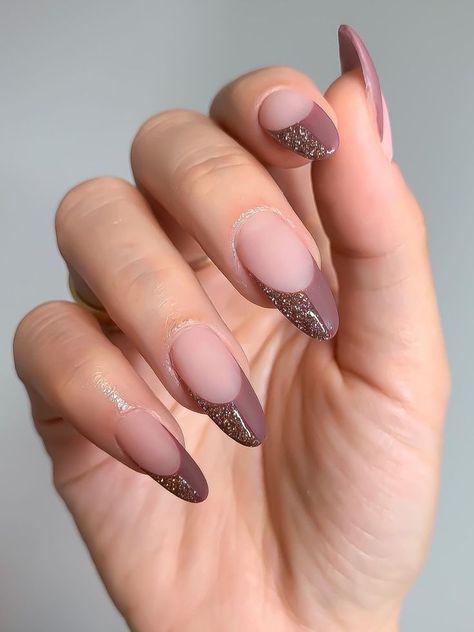 Almond Nails Fall Colors, Fall Nail Designs Almond Shape, Girly Autumn, November Nail Designs, Mauve Nails, Colors Nails, Gel Nail Polish Colors, Nails Board, Nails Acrylic Coffin