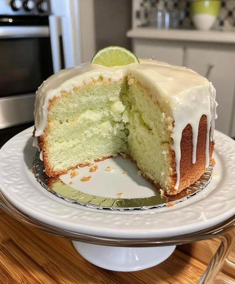 Black People Food Recipes, Key Lime Glaze, Black People Food, Key Lime Pie Cake, Old Fashioned Chocolate Pie, Key Lime Pound Cake, Lime Pound Cake, Christmas Gifts Food, Lime Glaze