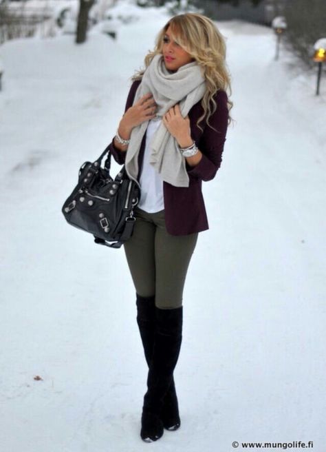 Winter outfit! Winter Beauty, Winter Mode, Fall Winter Style, Fashion Weeks, Looks Style, Mode Inspiration, Fall Winter Fashion, Winter Clothes, My Dream Closet