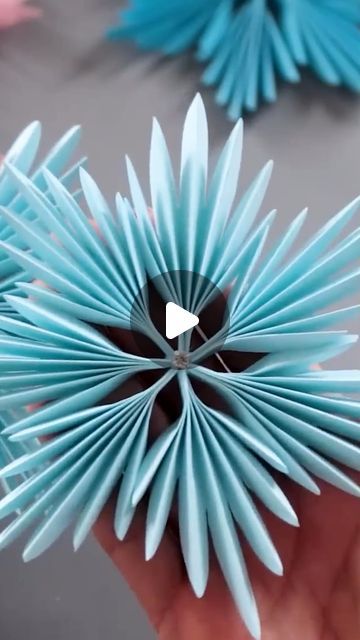 MiLena on Instagram: "3D Paper Snowflake❄️" Giant 3d Snowflakes Diy, 3-d Snowflake, Paper Plate Snowflakes, Giant Snowflakes Diy, How To Make Paper Snowflakes, 3d Paper Snowflakes, 3d Snowflake, Paper Snowflakes Diy, 3d Snowflakes