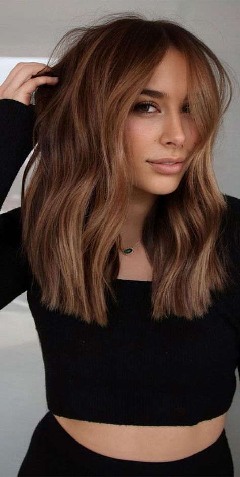 38 Best Hair Colour Trends 2022 That'll Be Big : Dark Hair Colour with Long Bangs Cocoa Blonde Hair, Copper Hair Dark Roots Balayage, Dark Cowboy Copper Hair, Red Brown Hair With Highlights, Macchiato Hair, Light Reddish Brown Hair, Cooper Balayage Brunettes, Cocoa Hair, Autumn Hairstyles