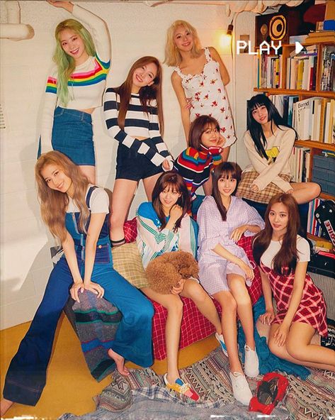 #retro #twice #vintage #aesthetic #fancy #twicetagram Twice Fancy Photoshoot, Fancy Photoshoot, Twice Fancy, Twice Photoshoot, Twice Group, Twice Album, Twice Wallpaper, Dara Kpop, Got7 Jackson