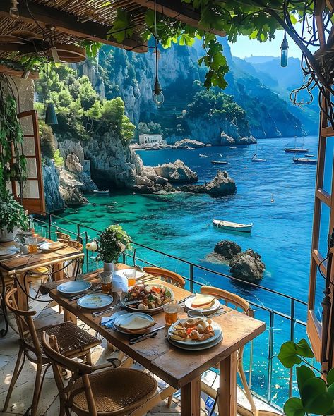 Dream Life House, Italy Aesthetic, Pretty Landscapes, Dream Travel Destinations, Dream Holiday, Beautiful Places To Travel, Pretty Places, Travel Aesthetic, 인테리어 디자인