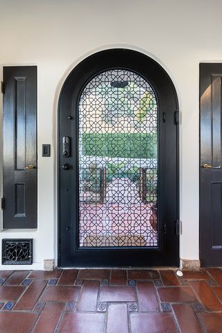 Spanish Iron Door, Spanish Style Front Door Entryway, Spanish Style French Doors, Spanish Revival Front Door, Spanish Front Door Entrance, Arched Entry Door, Spanish Front Door, Courtyards Ideas, Spanish Style Front Door