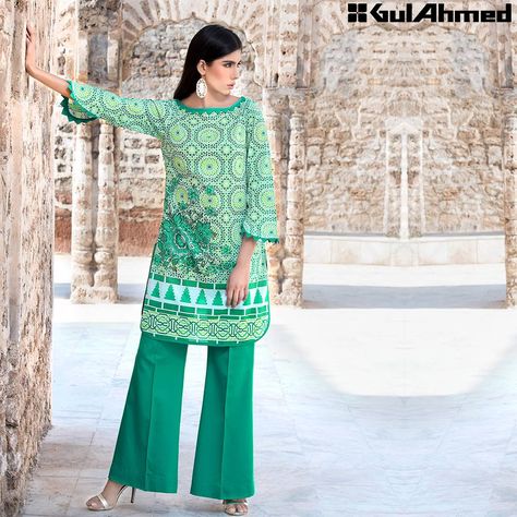 bell bottom Lawn Kurti, Latest Nails, Latest Pakistani Dresses, Designer Pakistani Suits, Bell Bottom Trousers, Pakistani Clothes Online, Pakistani Suits Online, Pakistani Designer Suits, Pakistani Lawn Suits