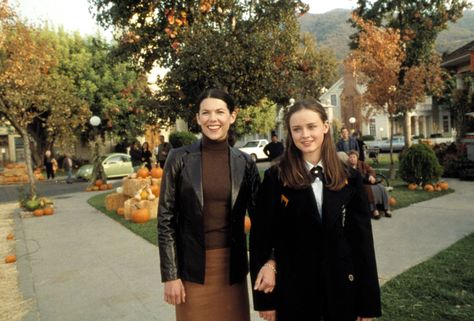 Gilmore Girls Episodes, Gilmore Girls Characters, Amy Sherman Palladino, Cynthia Nixon, Gilmore Girls Outfits, Vanessa Marano, Gilmore Girls Quotes, Gilmore Girls Fan, Gilmore Girl