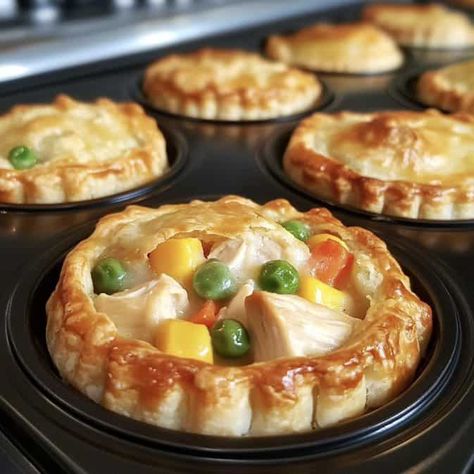 Mini Chicken Pot Pie Muffins: A Comforting Bite-Sized Delight Chicken Pot Pie Muffins, Pot Pie Muffins, Individual Chicken Pot Pies, Mini Pot Pies, Pie Muffins, Pot Pie Recipes, Mini Chicken Pot Pies, Chicken Pot Pies, Grandma Cooking