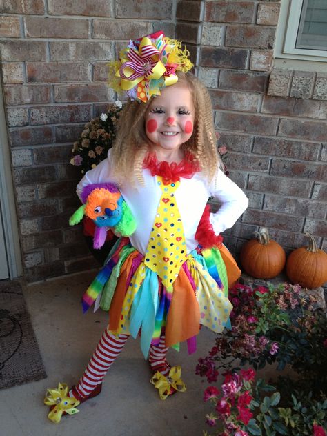 Circus Costume Diy, Clown Costume Diy, Cute Clown Costume, Girl Clown Costume, Diy Girls Costumes, Clown Outfit, Clown Costumes, Clown Dress, Clown Halloween Costumes